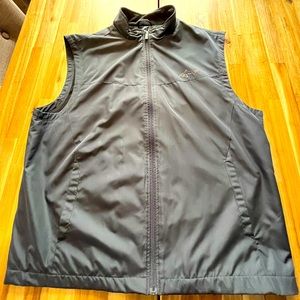 Greg Norman zippered golf vest Men’s XL Charcoal Gray